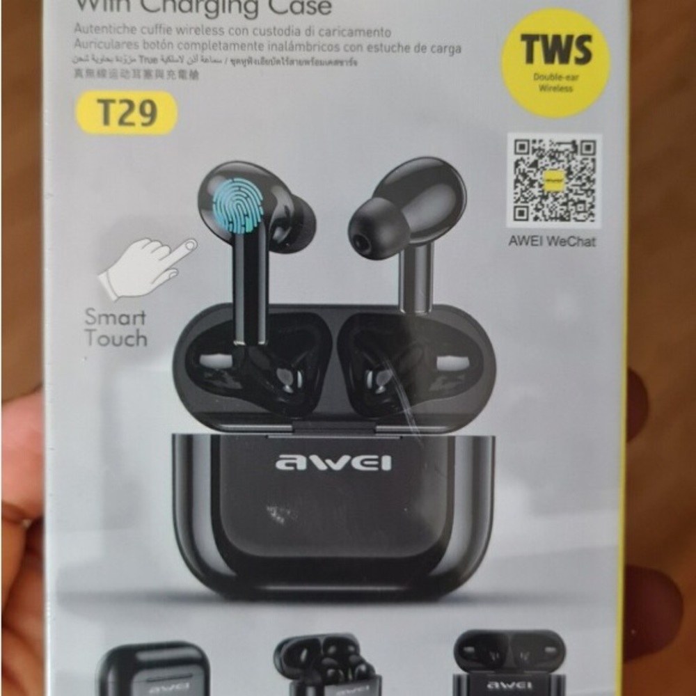 Sport wireless earbud  220 pieces $23 each only wholesale
